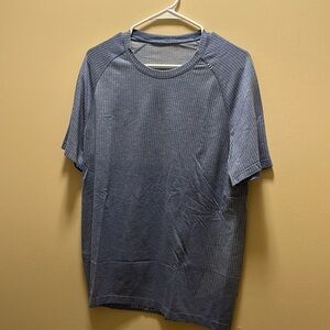 Lululemon Metal Vent - L - Blue/Light Yellow